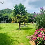 Gaestehaus Helbighof 3*