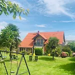 Gaestehaus Helbighof Πανσιόν 3*