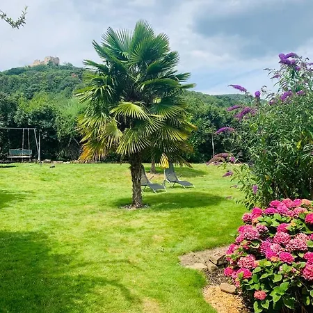 Gaestehaus Helbighof 4*