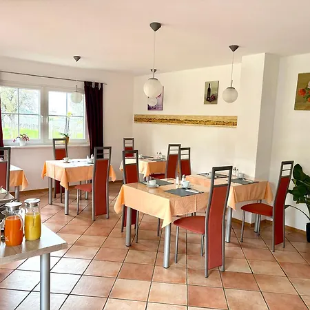 Konukevi Gaestehaus Helbighof Neustadt an der Weinstraße