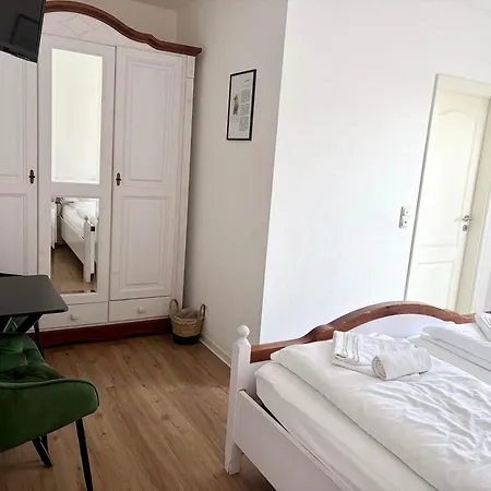 Pensjonat Gaestehaus Helbighof 3*